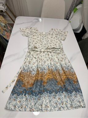 Vintage Women’s Midi Floral Print Dress in Cream and Blue by Pussycat Carla Jane